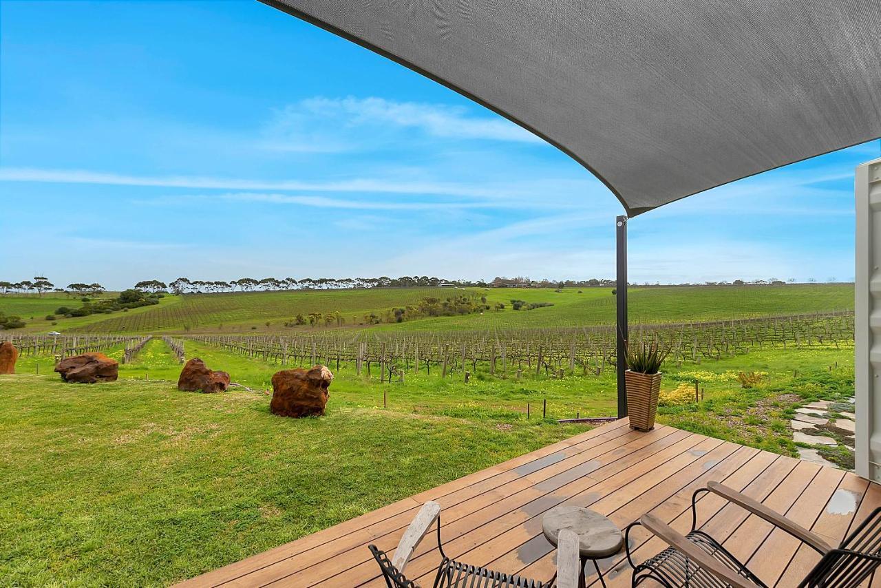 Hotel California Road At Inkwell Wines Mclaren Vale Exterior photo